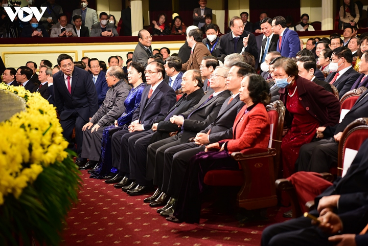 VOV giành 5 giải thưởng tại giải báo chí Búa liềm vàng - 2