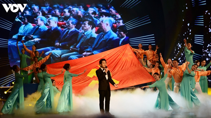 VOV giành 5 giải thưởng tại giải báo chí Búa liềm vàng - 6