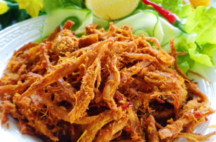 Thực đơn Tết: Thịt lợn khô xé sợi để lai rai - 1