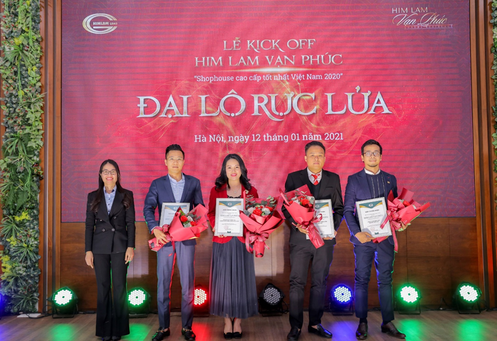 Tinh thần rực lửa tại Lễ kick off dự án Him Lam Vạn Phúc - 2