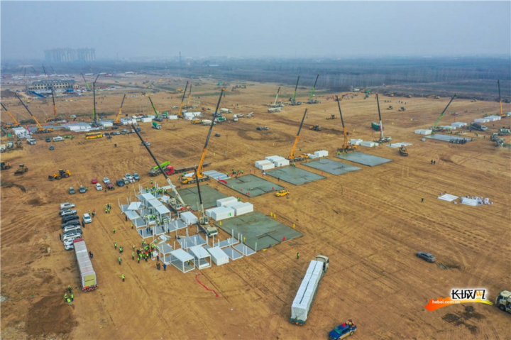 Thành phố Trung Quốc gấp rút xây trung tâm cách ly tập trung COVID-19 - 5