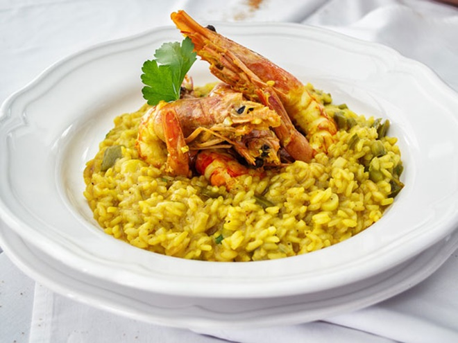 Mẹo nhỏ này sẽ giúp bạn thức dậy sớm vào buổi sáng - 1