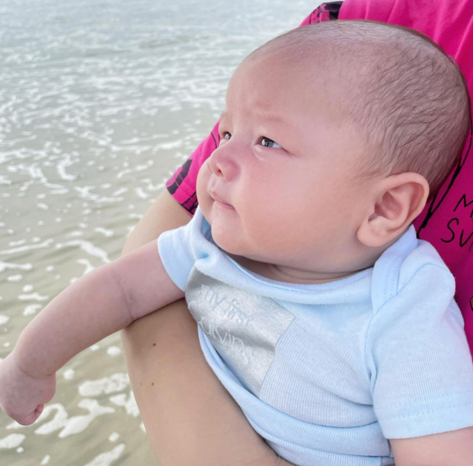 Ngắm cặp song sinh đáng yêu của Hồ Ngọc Hà - Kim Lý - 3