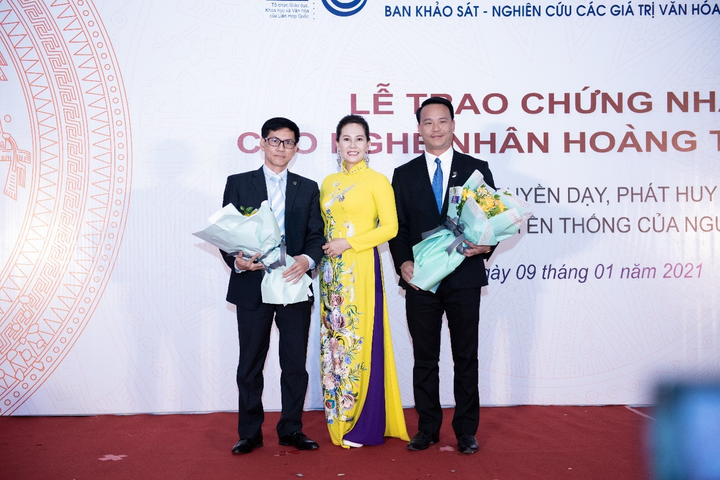 Nghệ nhân ẩm thực Hoàng Minh Hiền được trao chứng nhận UNESCO - 3
