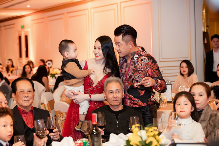 Tuấn Hưng: 'Tôi may mắn khi lấy được Hương' - 7