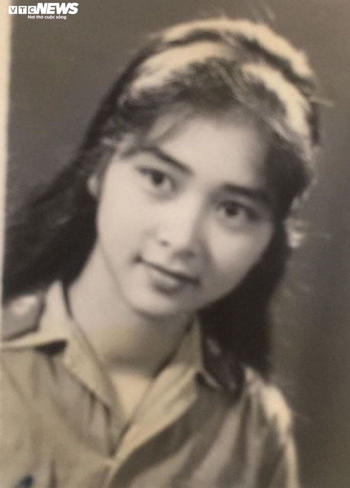 Những bức ảnh chưa từng công bố của 'ni cô Huyền Trang' - 8