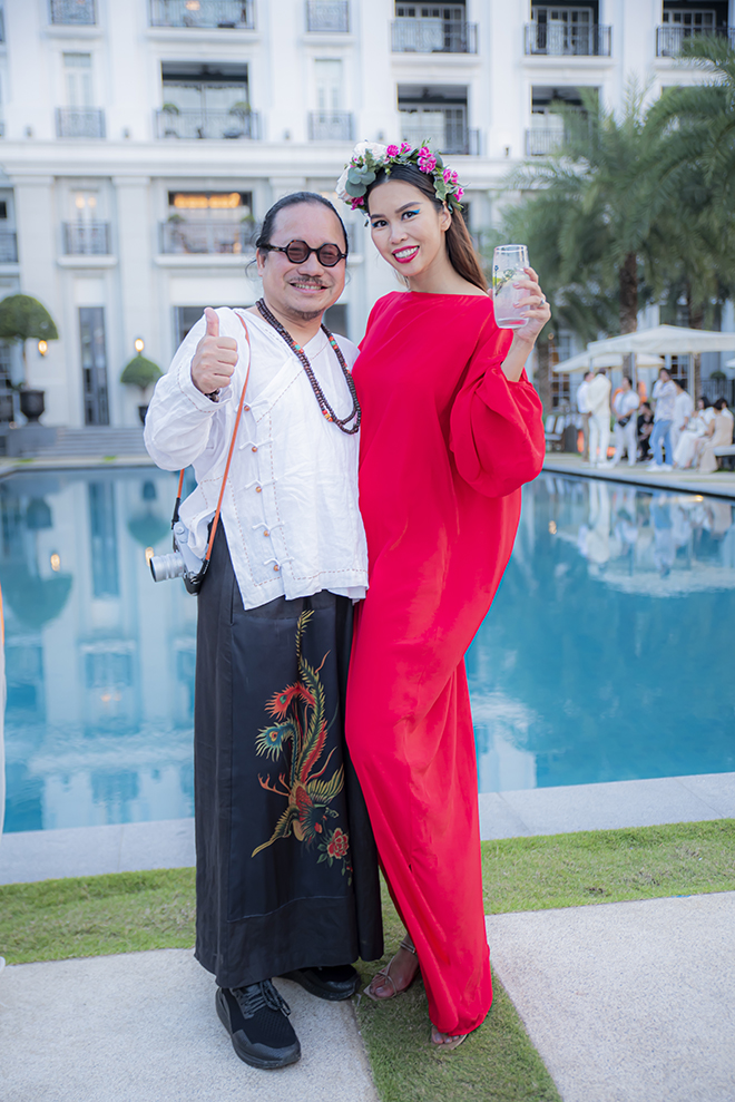 Siêu mẫu Hà Anh mở màn show áo tắm trên du thuyền 13 tỷ đồng - 5