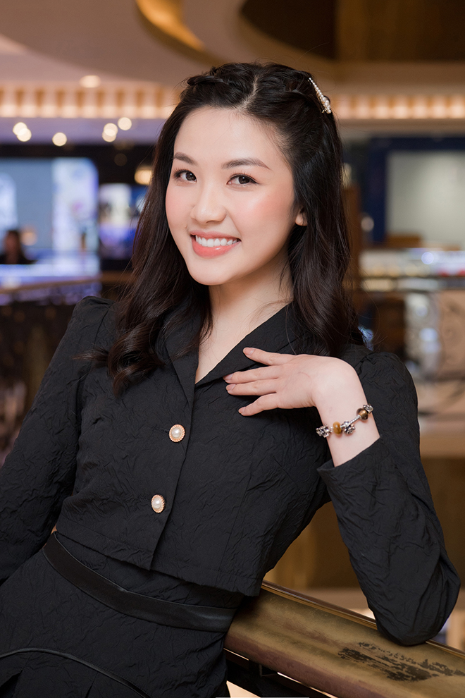 Bình An sóng đôi Á hậu Phương Nga dự event cùng dàn sao - 8