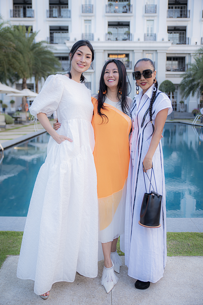 Siêu mẫu Hà Anh mở màn show áo tắm trên du thuyền 13 tỷ đồng - 6