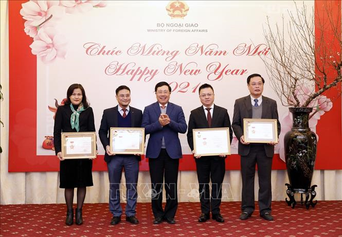 Tôn vinh các cơ quan báo chí vì sự nghiệp ngoại giao Việt Nam - 7