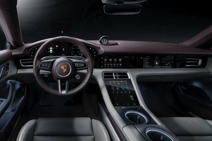 Porsche Taycan điện 2021 lộ diện, giá từ 79.900 USD - 6