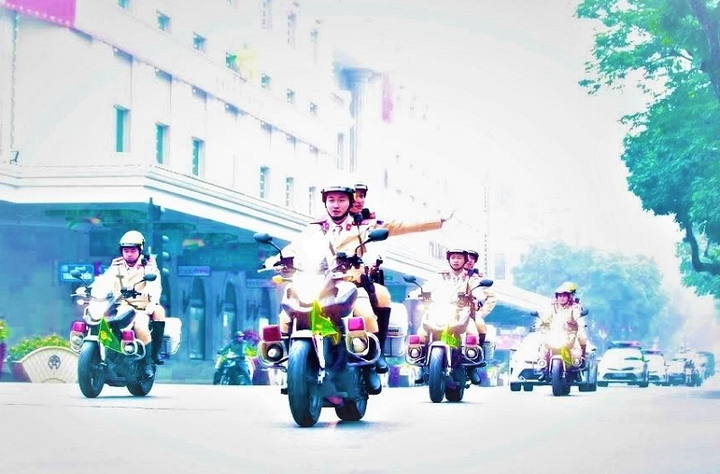 Ảnh: Công an Hà Nội ra quân bảo vệ Đại hội XIII - 4