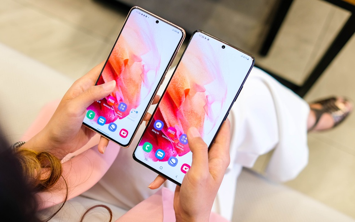 Loạt smartphone đáng chú ý lên kệ tại Việt Nam dịp cận Tết Nguyên đán - 2