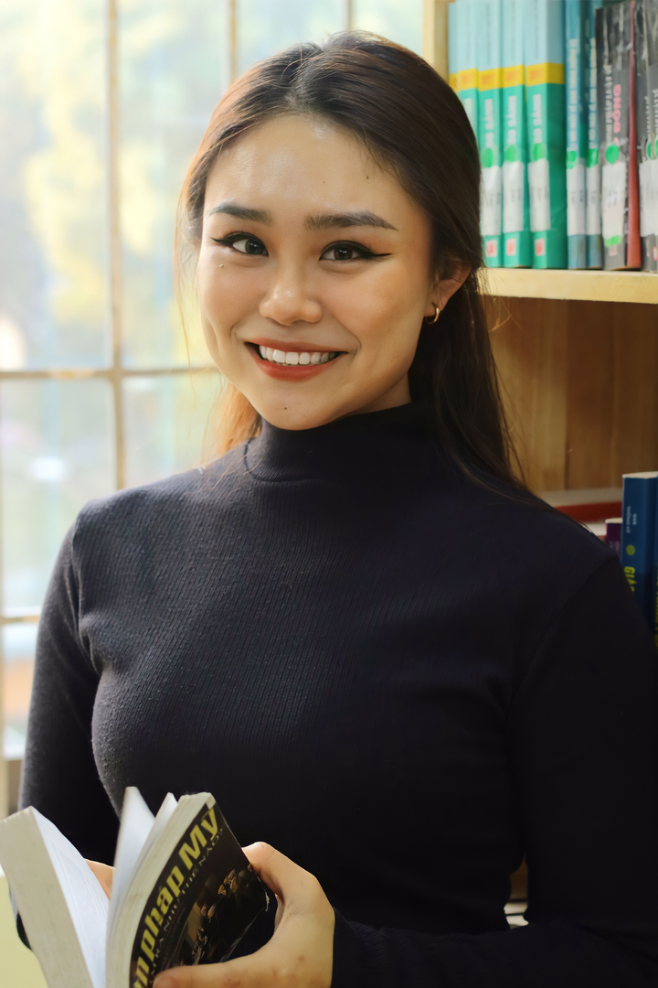 Ảnh: Nữ sinh Đại học Công đoàn vừa xinh đẹp vừa tài năng - 6