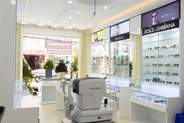 Eye Center Vietnam: Tôn lên đẳng cấp của một fashionista chính hiệu - 1