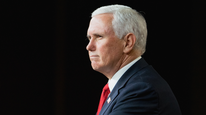 Phó Tổng thống Mike Pence và lãnh đạo đảng Cộng hòa không dự lễ chia tay Trump - 1