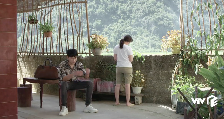 ‘Hướng dương ngược nắng’ tập 17: Trí sốc khi mẹ nhận nhầm mình là người tình - 2