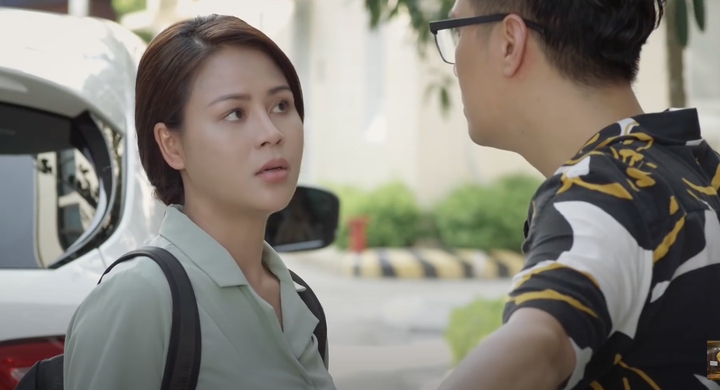 'Hướng dương ngược nắng' tập 18: Châu say xỉn, va phải Phúc trên đường - 1