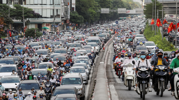 Nikkei: Bất chấp đại dịch, Việt Nam vẫn có khoảnh khắc bùng nổ - 1