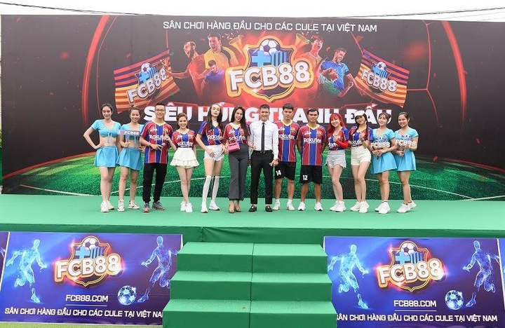 FCB88 - Một năm đồng hành cùng người hâm mộ Việt Nam - 4