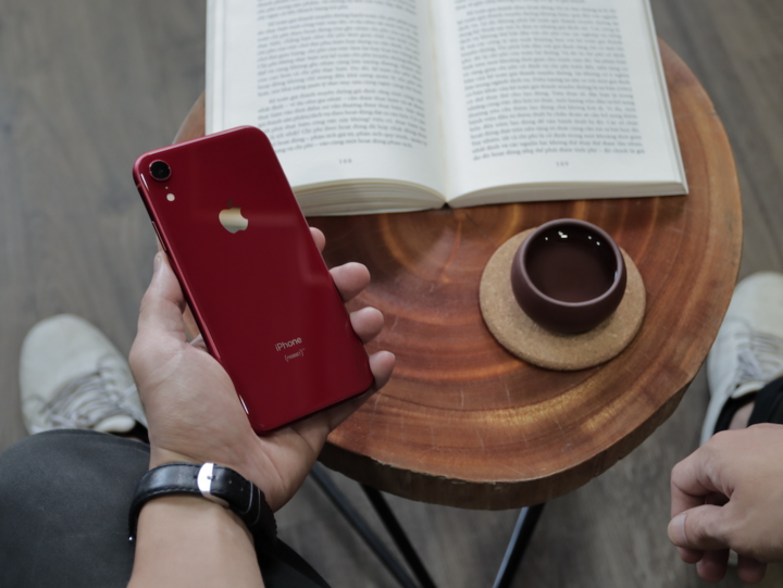 Với 10 triệu đồng, nên mua iPhone nào? - 1