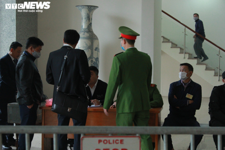 An ninh thắt chặt phiên xét xử vụ Ethanol Phú Thọ - 5