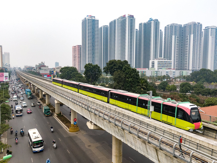 Ảnh: Người dân háo hức tham quan đoàn tàu metro Nhổn – ga Hà Nội - 14