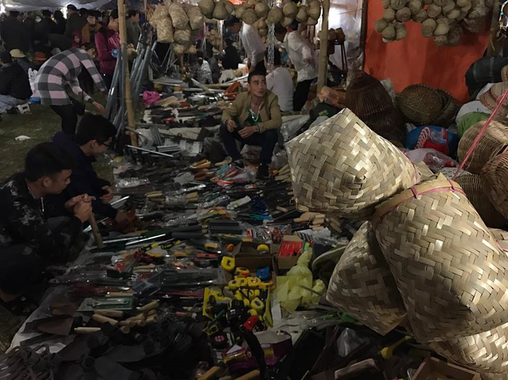 Nam Định dừng tổ chức phiên chợ Viềng 'mua may, bán rủi' - 4