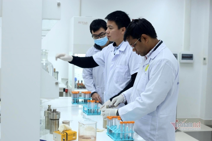 Trường đại học tìm cách 'hút' người tài cho các nhóm nghiên cứu mạnh - 1