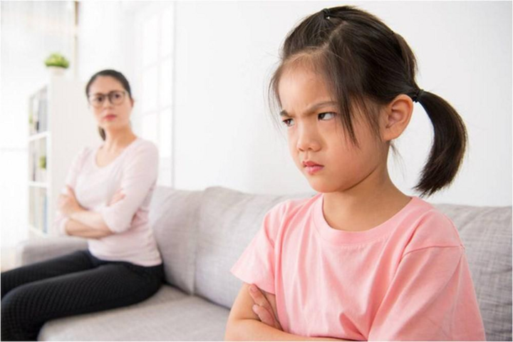 6 hành động sai lầm cha mẹ tuyệt đối không nên làm với con - 1