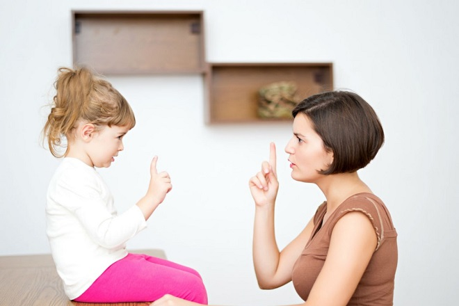 6 hành động sai lầm cha mẹ tuyệt đối không nên làm với con - 2