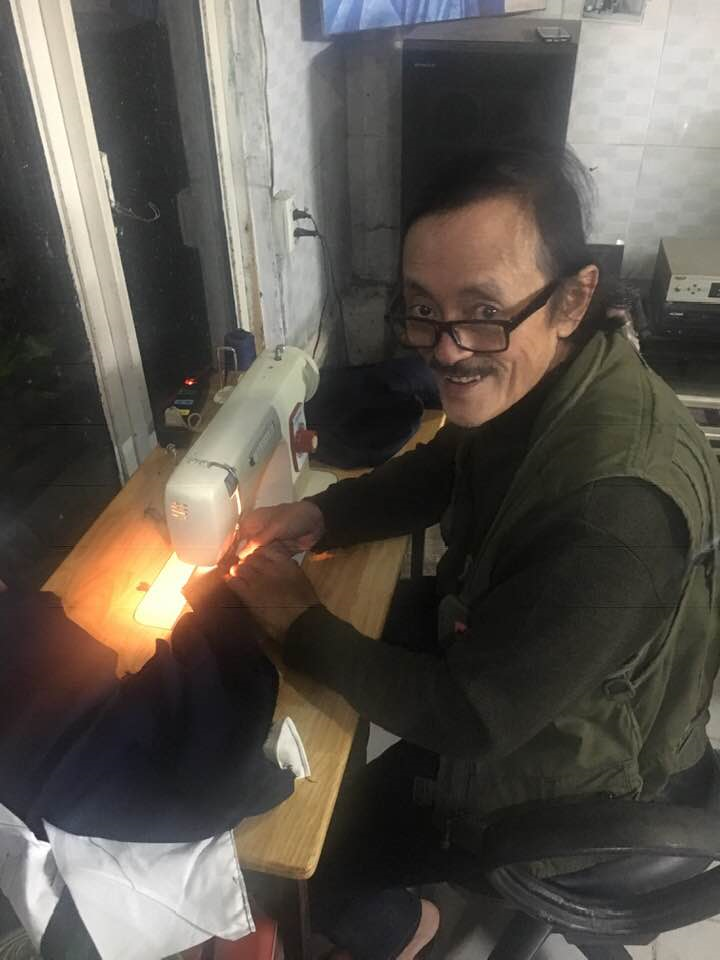 Ảnh: Cuộc sống thiếu bóng dáng phụ nữ của nghệ sĩ Giang Còi - 9