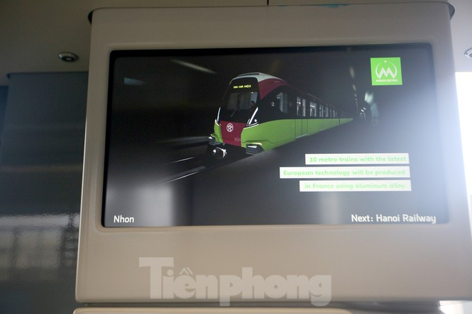 Ngắm nội thất hiện đại của tàu tuyến metro Nhổn - ga Hà Nội - 8