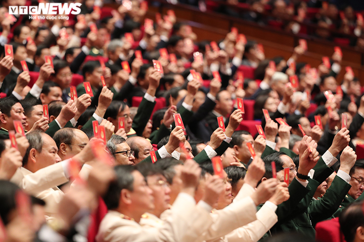 Ảnh: Tổng Bí thư, Chủ tịch nước dự phiên trù bị Đại hội Đảng XIII - 8