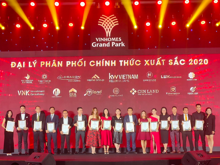 Công ty Express là đại lý phân phối xuất sắc của Vinhomes miền Nam 2020 - 2