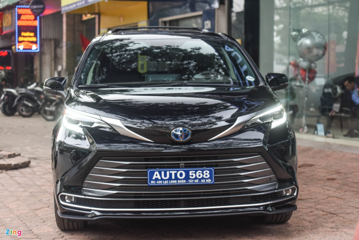 Chi tiết Toyota Sienna 2021 đầu tiên tại Việt Nam - 2