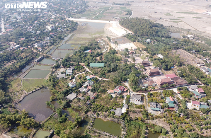 Chiêm ngưỡng ngôi chùa có tượng Phật Ngọc nguyên khối lớn nhất Việt Nam - 4