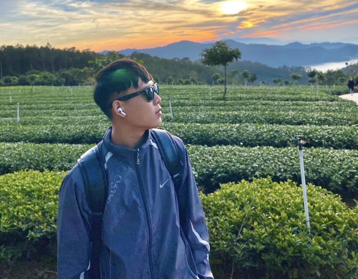 Ảnh: Ngỡ ngàng trước vẻ đẹp xanh mát của đồi chè 'vạn người mê' ở Đà Lạt - 9