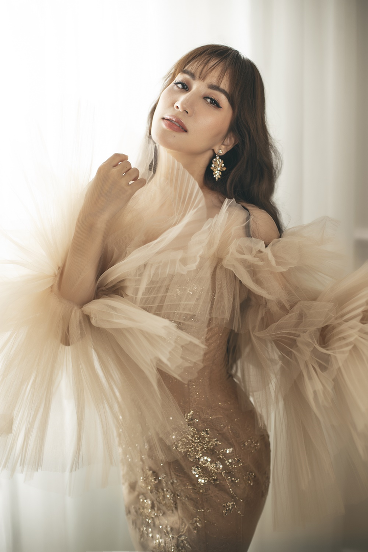 Khánh Thi nhắn nhủ phụ nữ đừng chìm đắm trong chuyện tình tan vỡ - 2