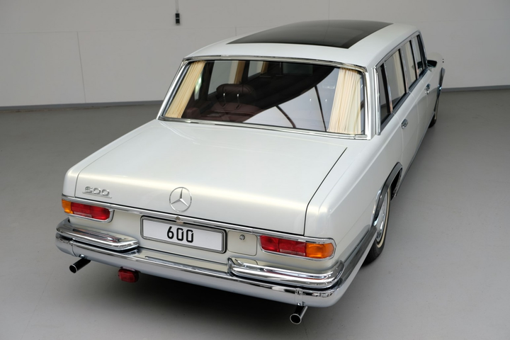 Cận cảnh Mercedes-Benz 600 Pullman đời 1975, giá 2,6 triệu USD - 5