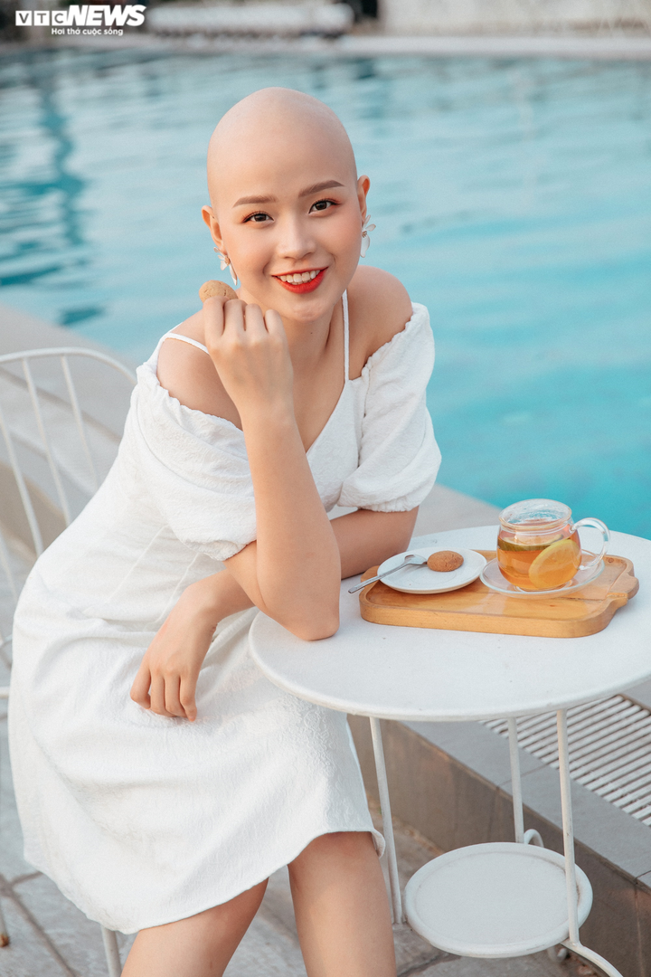 Nữ sinh Đại học Ngoại thương và hành trình hơn một năm chiến đấu với ung thư - 1