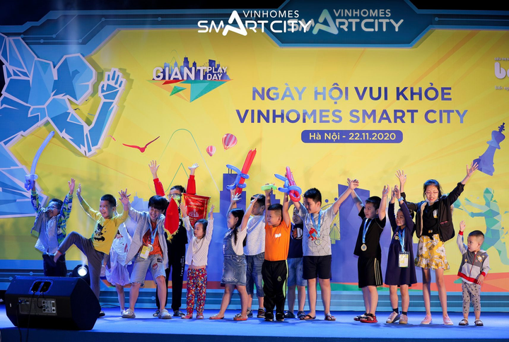 Thưởng trọn đặc sản 'Vòng quanh châu Á' ngay trên 'sân nhà' - 3