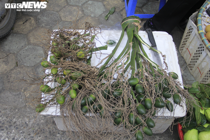 Người Hà Nội tất bật mua sắm đồ lễ cúng rằm cuối cùng của năm Canh Tý - 6