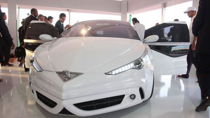 'Bật mí' những siêu xe sản xuất tại châu Phi - 11