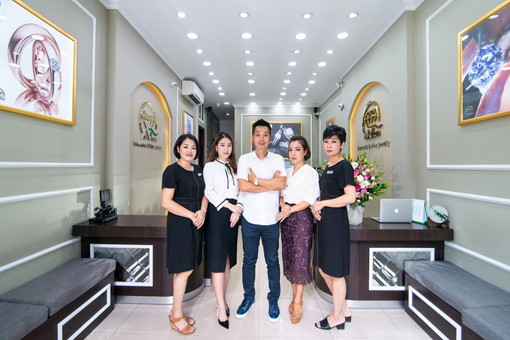 Ấn tượng với ‘thiên đường’ trang sức QM Kim Cương - 2