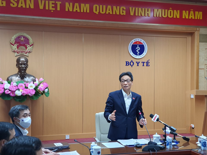 PTT Vũ Đức Đam: 'Phải giữ bằng được an toàn cho các bệnh viện ở Hải Dương' - 1