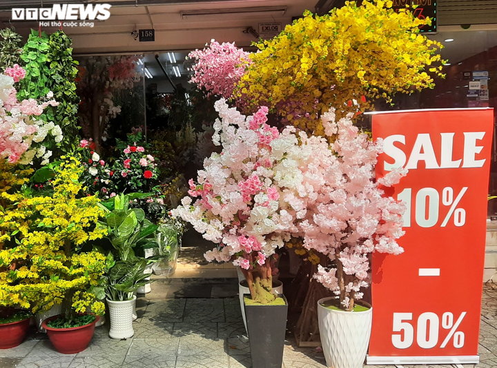 Ảnh: Phố hoa giả Sài Gòn rực rỡ ngày giáp Tết - 5