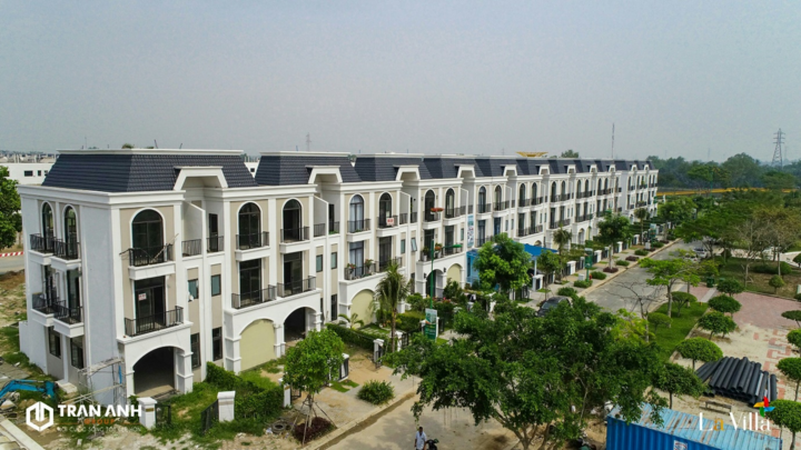 Thị trường bất động sản Long An 'nóng' hơn ngày cận Tết - 1