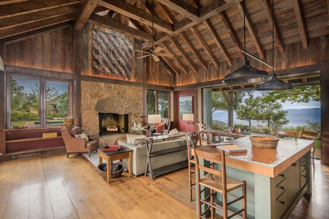 Mãn nhãn biệt thự gỗ trên đồi giá 18,5 triệu USD đẹp như mơ - 8