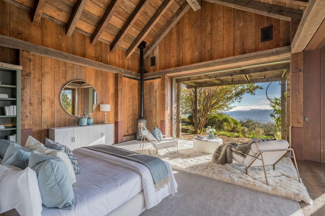 Mãn nhãn biệt thự gỗ trên đồi giá 18,5 triệu USD đẹp như mơ - 9